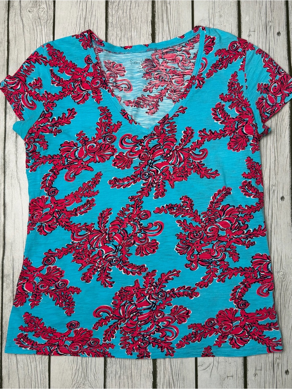 Lilly Pulitzer Women's S Michelle V-Neck Tee Rhode Island Reef Short Sleeve Top